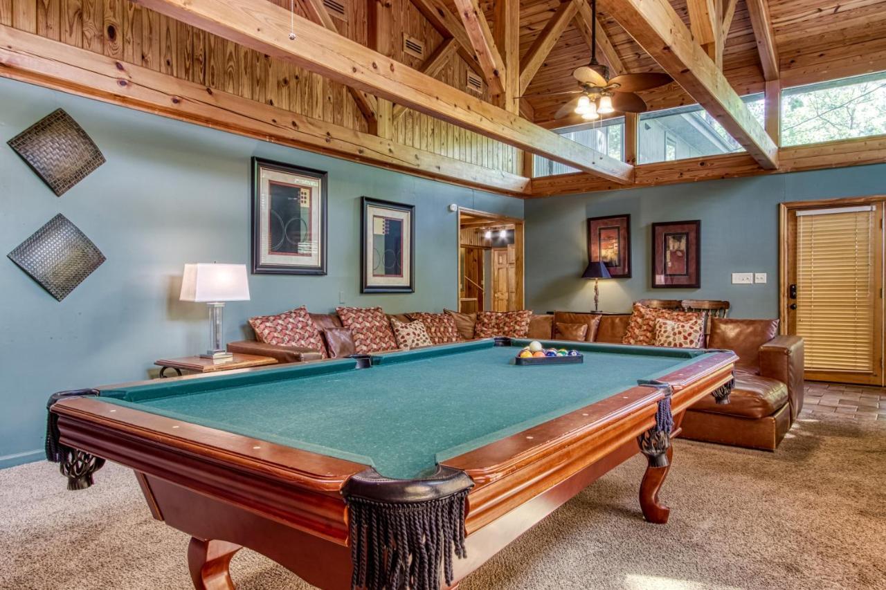 Mountain Lake Lodge, Hot Tub, Theater Room, 1089 Free Tickets Each Paid Day, Dollywood And More Sevierville Eksteriør billede