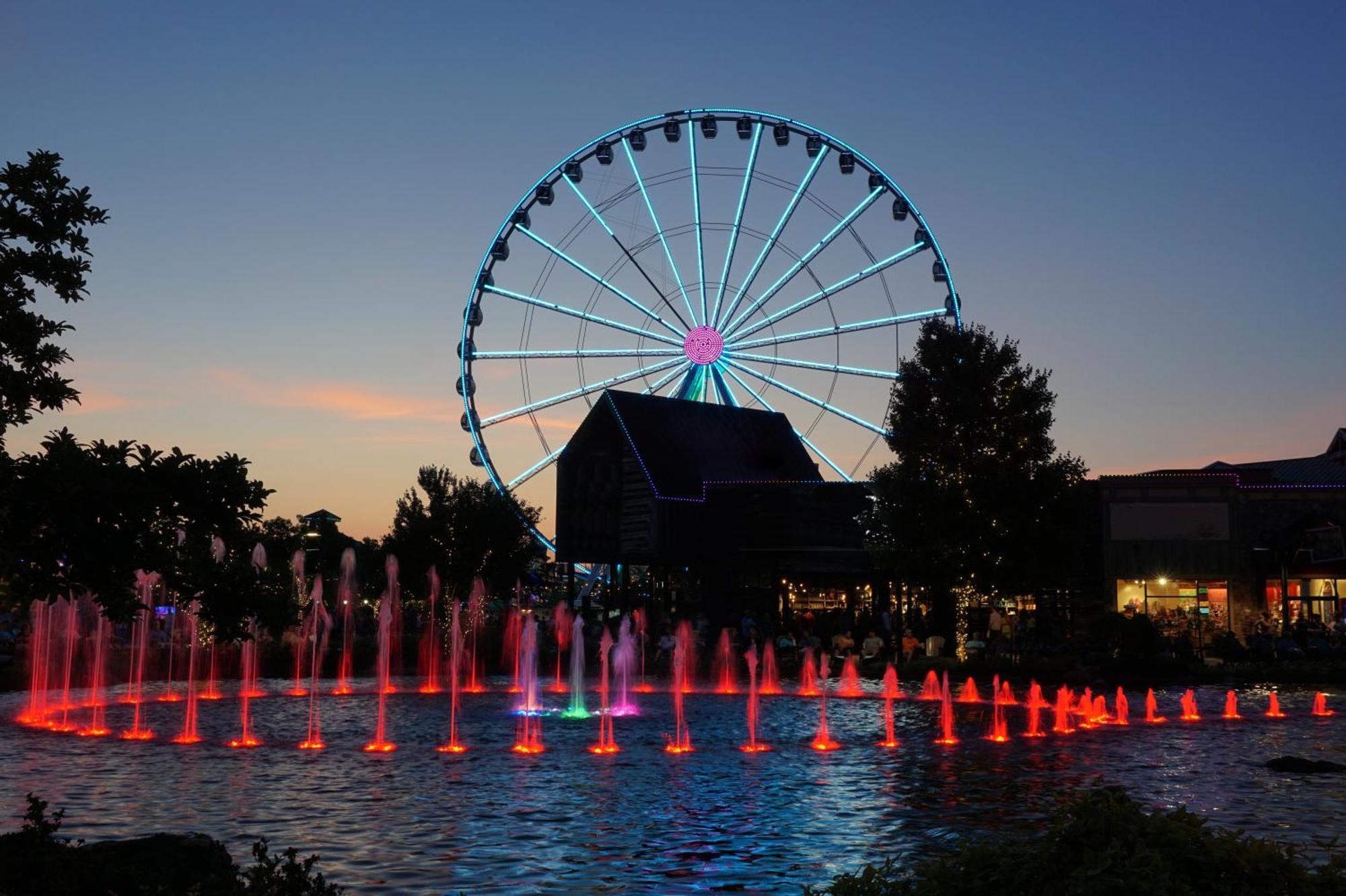 Mountain Lake Lodge, Hot Tub, Theater Room, 1089 Free Tickets Each Paid Day, Dollywood And More Sevierville Eksteriør billede